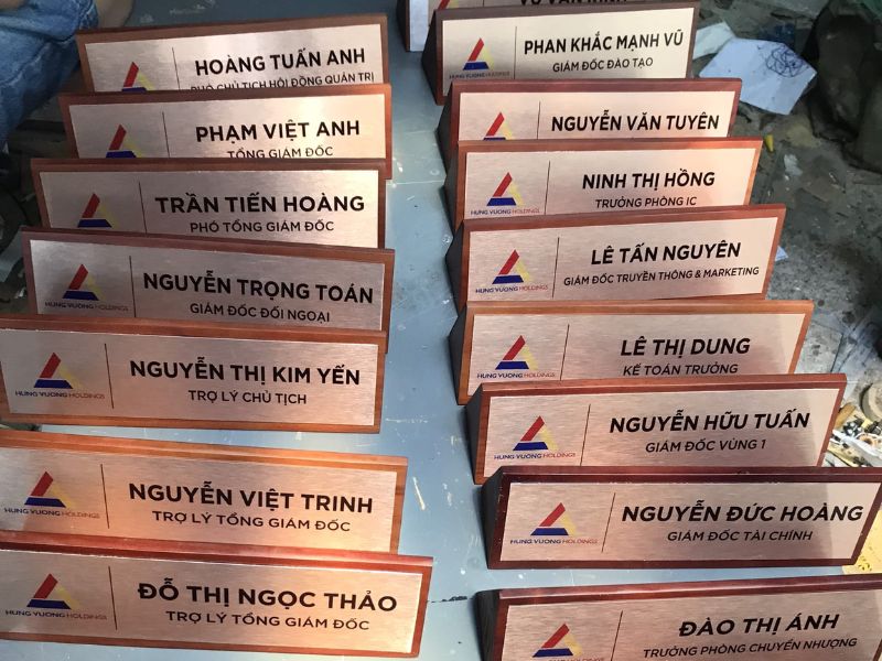 biển chức danh theo ngành nghề